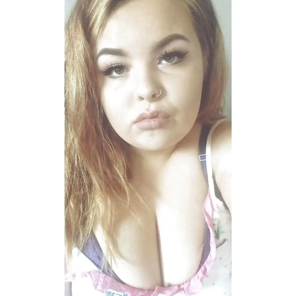 MolligK image 2